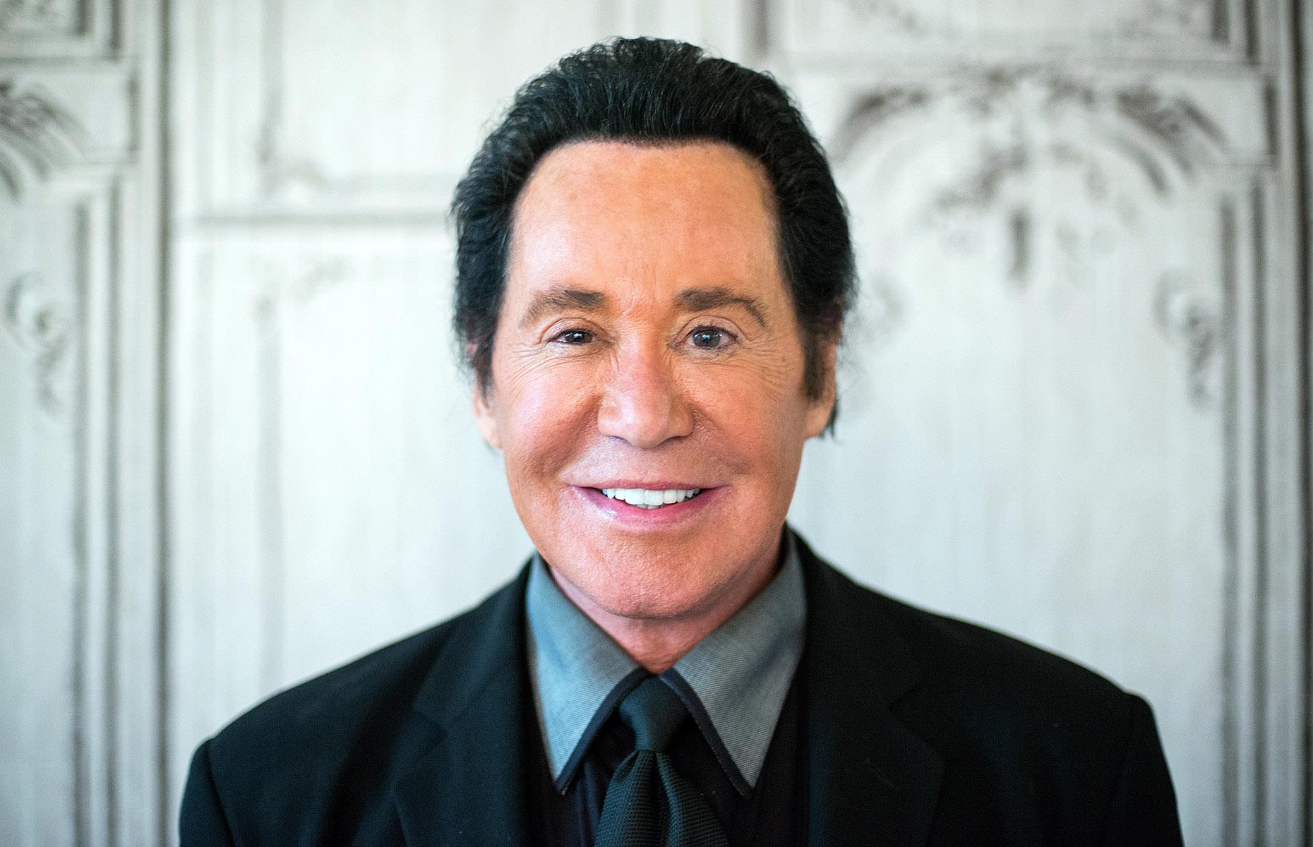 Wayne Newton: $44.5 million (£36m) in debt